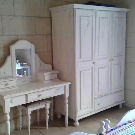 Hibiscus House - Adults Only * Xagħra