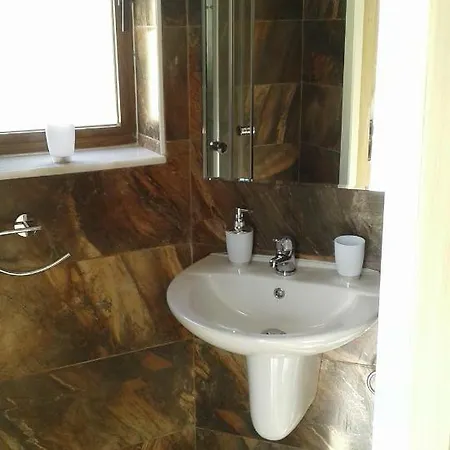 Hibiscus House - Adults Only Xagħra