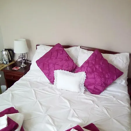 Hibiscus House - Adults Only