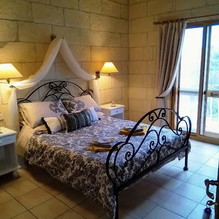 Hibiscus House - Adults Only Xagħra