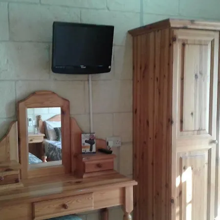 Hibiscus House - Adults Only * Xagħra