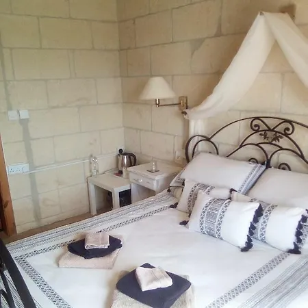Hibiscus House - Adults Only * Xagħra