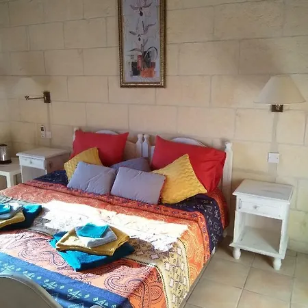 Hibiscus House - Adults Only Xagħra