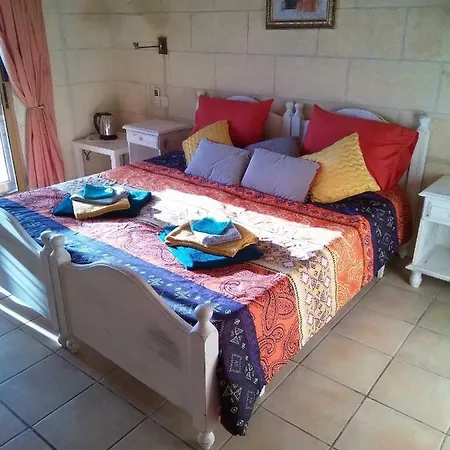 Hibiscus House - Adults Only Xagħra