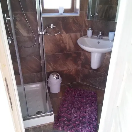 Hibiscus House - Adults Only Bed & Breakfast