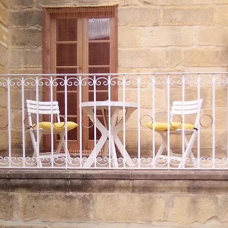 Hibiscus House - Adults Only * Xagħra